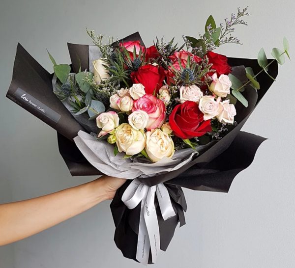 Is It Cheap To Buy Flower Bouquets Online?